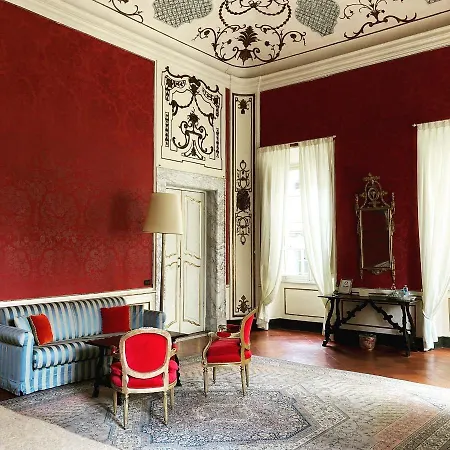 Palazzo Tucci Residenza D'epoca Lukka