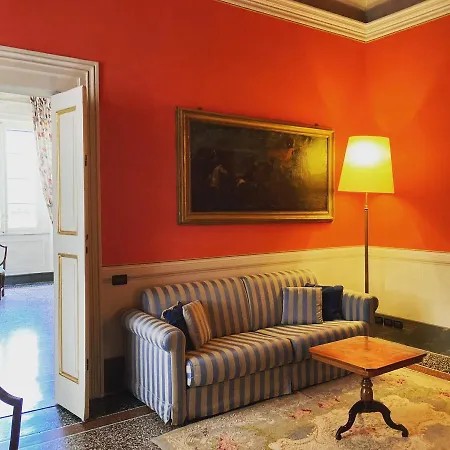 Nocleg ze śniadaniem Palazzo Tucci Residenza D'epoca