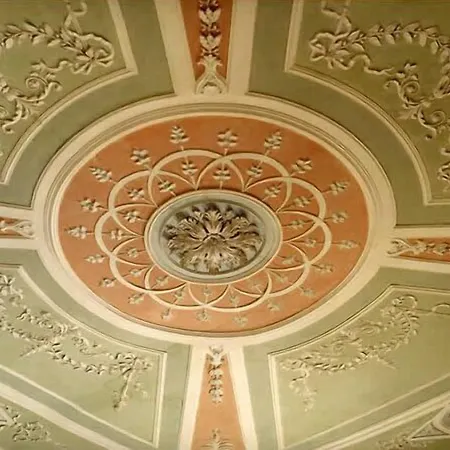 Palazzo Tucci D'epoca Frühstückspension Lucca