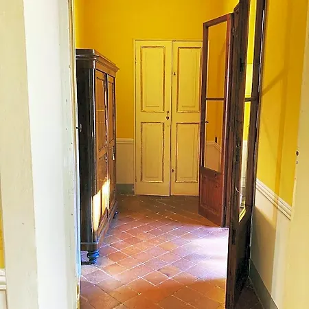 Palazzo Tucci D'epoca Bed & Breakfast Lucca