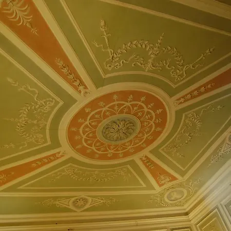 Nocleg ze śniadaniem Palazzo Tucci Residenza D'epoca