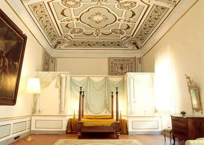 Palazzo Tucci D'epoca Frühstückspension